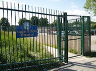 Metal gate railings